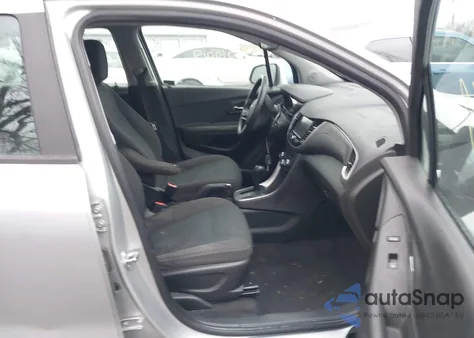 2017 Chevrolet Trax Ls from USA, damaged, VIN KL7CJKSB8HB193998